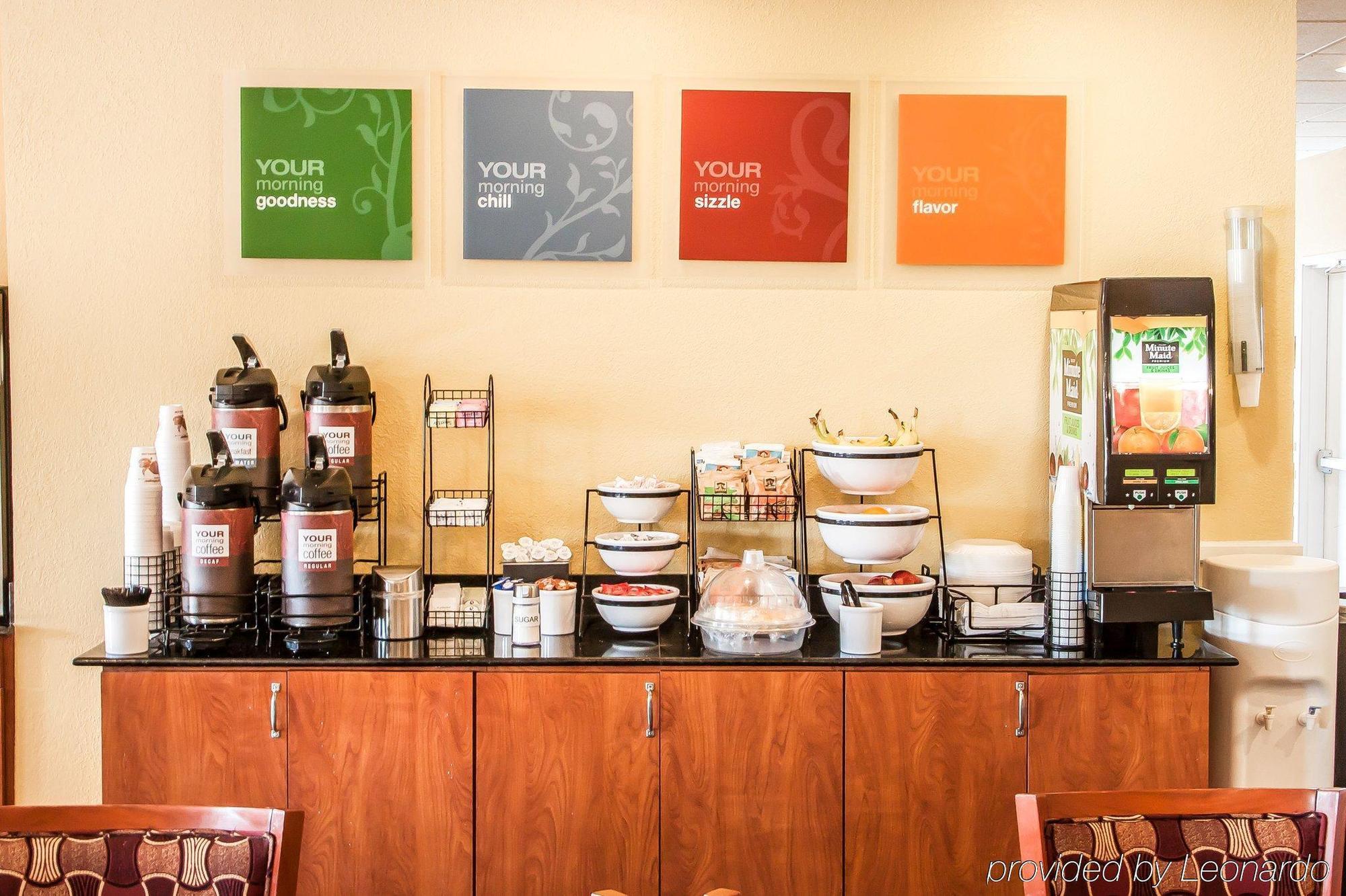 埃尔克城康福特茵套房酒店 外观 照片